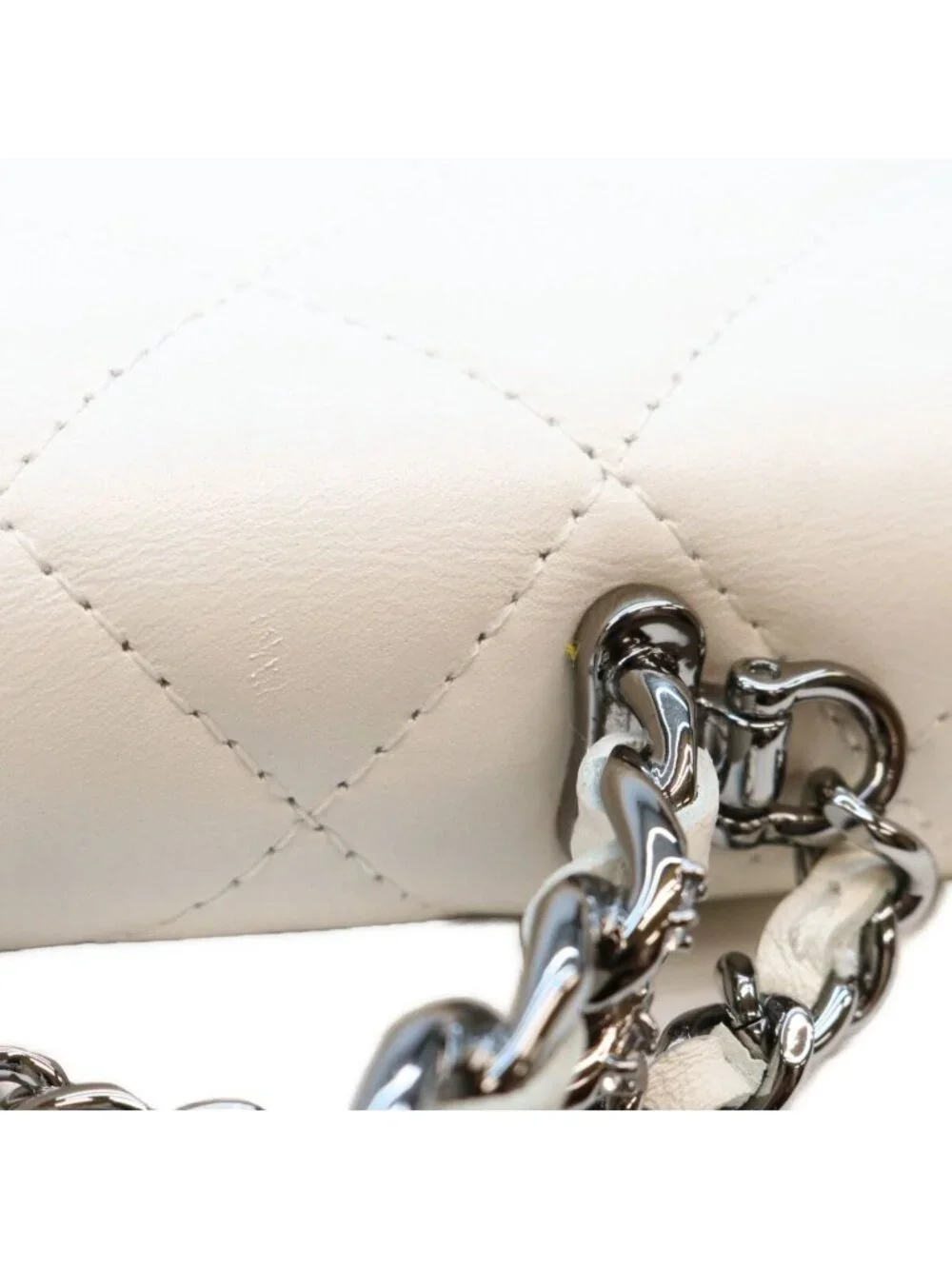 Chanel White Lambskin Silver Chain Top Handle Wallet Shoulder Bag